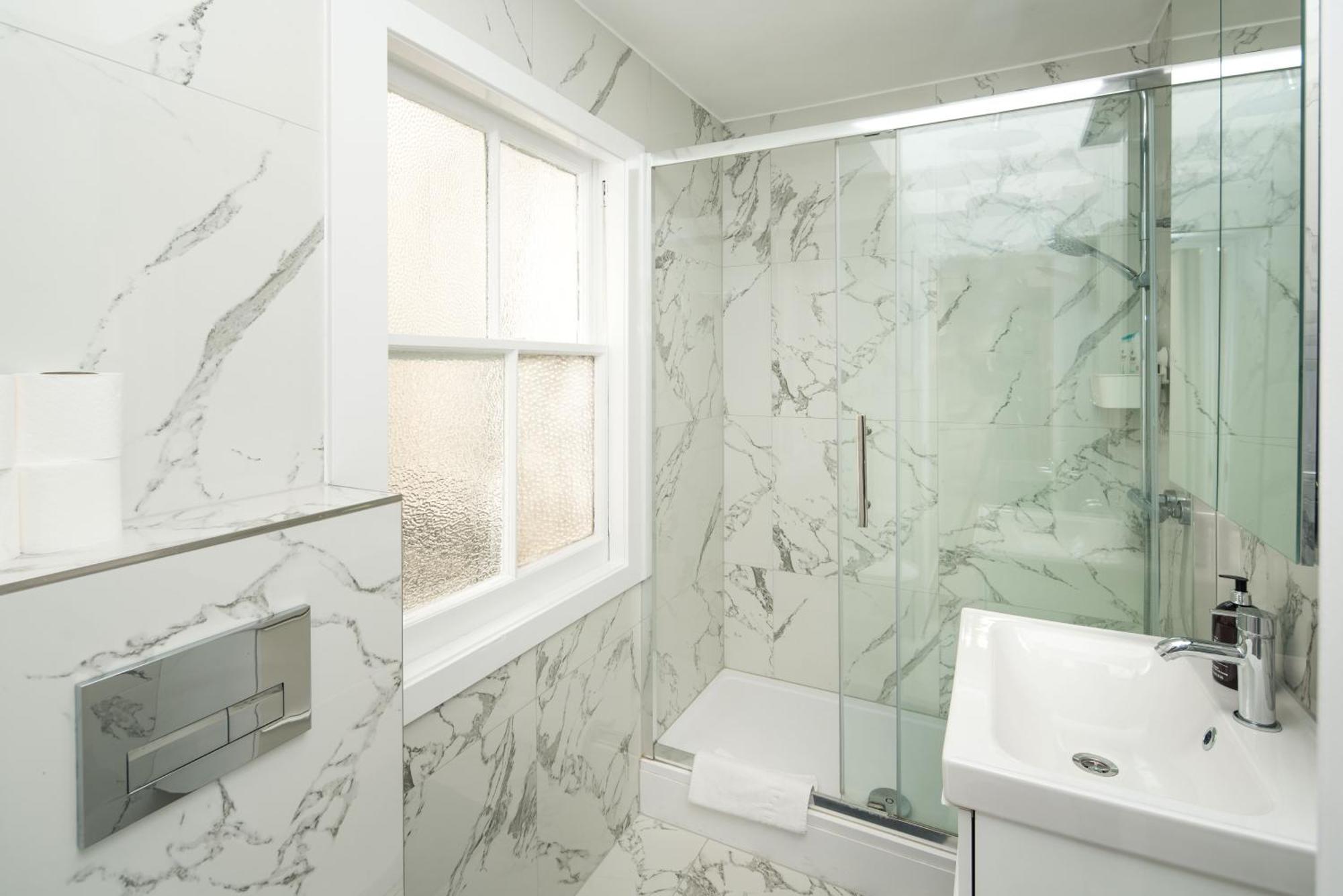 Apartment Kensington Courtyard London